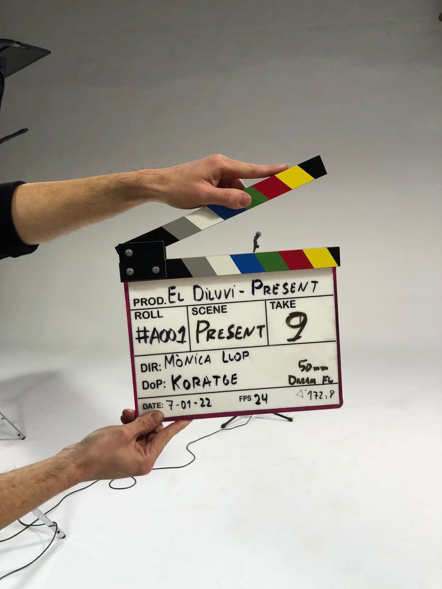 Preparant cosetes noves amb <a href="/monica_llop/">mònica llop</a> i <a href="/koratge/">K.</a>… 🎬✨

Estem arribant! En res estem 🤍