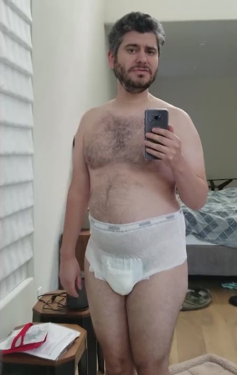 deepblueinkwell's tweet photo. @h3h3productions 🤣😂 https://t.co/9Ei1iG8Obk