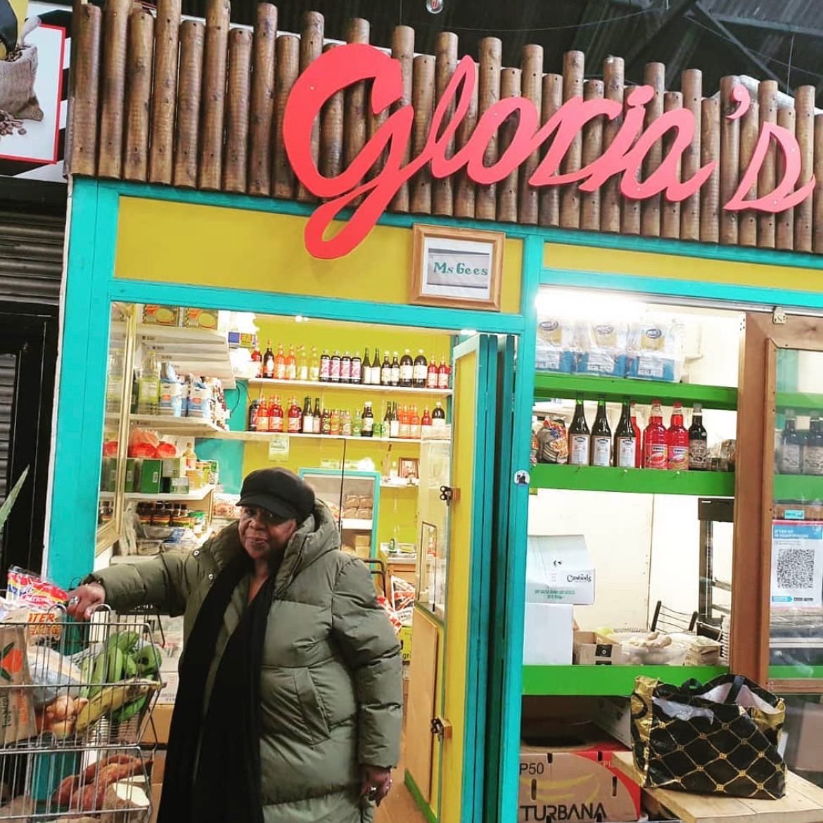 TootingMarket's tweet photo. Deeply sad to share the news that our much-loved trader and Market legend Miss Gloria has passed away 💔

Gloria was and always will be our Market Queen. Our thoughts are with her family and we send them all our love 🤍🤍🤍 https://t.co/okhOjh0mzg