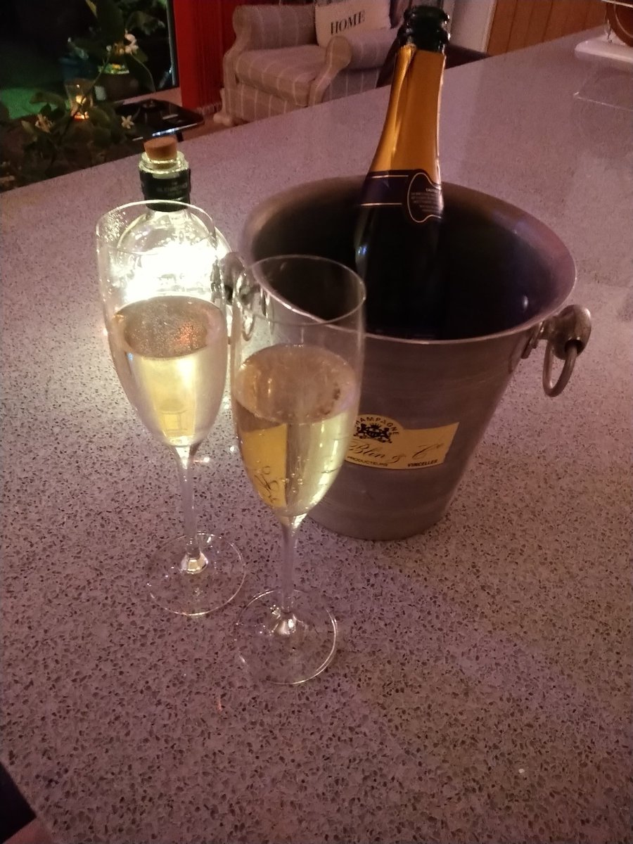 Happy Friday x