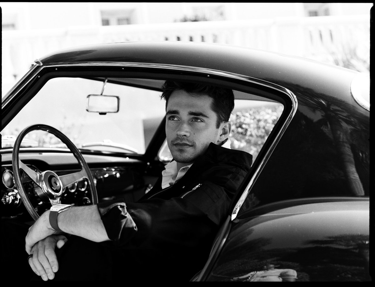 Charles_Leclerc's tweet photo. L’Officiel Hommes Italia 👔

📸: @josephdegbadjo https://t.co/Tt2tycIig8