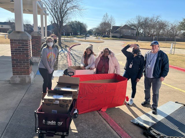 Dr. 𝐿𝒶𝓀𝒾𝓈𝒽𝒶 𝒞𝓊𝓁𝓅𝑒𝓅𝓅𝑒𝓇 tweet media