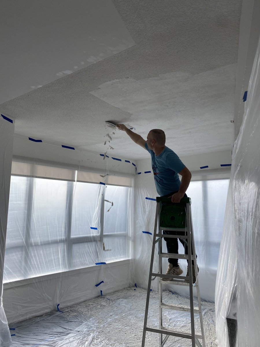 AuraPaintersGTA's tweet photo. Did you know we that we also do popcorn ceiling removal along with painting your house??
⠀
Check us out;
⠀
https://t.co/1mW0EMi3wz
⠀
Call us for a free quote...
⠀
Tel: 1-416-709-4033
⠀
#painters #popcornceilingremoval #popcornceilings #torontopainters https://t.co/gajSBbEjfr