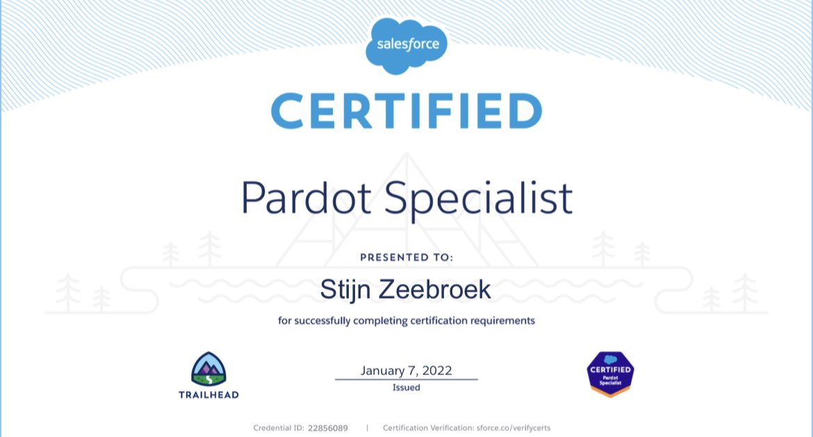 DotStijn's tweet photo. Best way to start the weekend! Number 4 ✅ #Salesforce #trailhead https://t.co/sndauKw8Ks