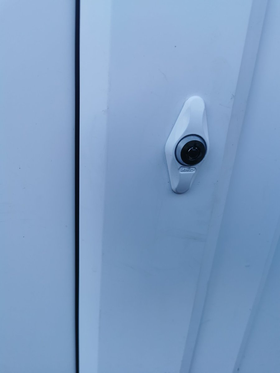 L.T locksmiths tweet media