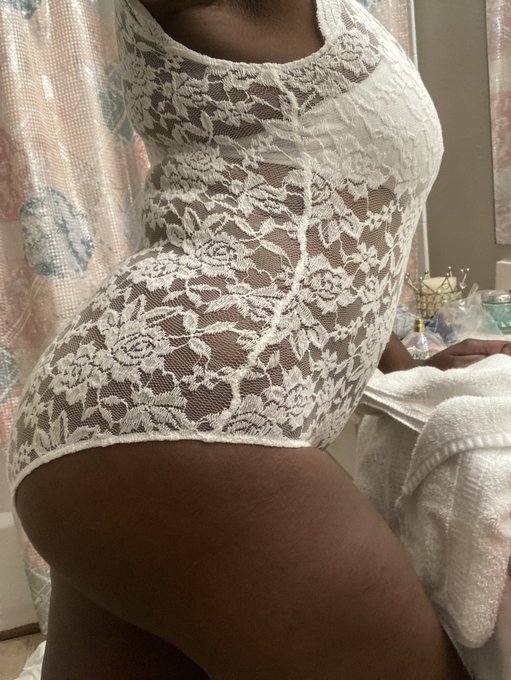 I need an afternoon snack💋 https://t.co/H5la0LEVRy<a href="/tag/porn"class="tags"><span>#porn</span></a><a href="/tag/buttplugg"class="tags"><span>#buttplugg</span></a><a href="/tag/pornhubmodel"class="tags"><span>#pornhubmodel</span></a>