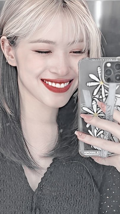 shiftxh's tweet image. ♡
Ryujin lockscreens!