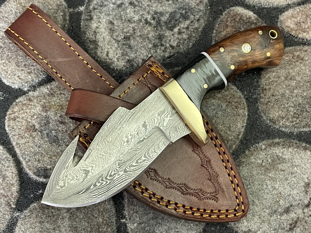 KnivesOutCanada's tweet photo. https://t.co/0gnPYgXGMJ

KOC 7043 Handmade Damascus Steel Gut Hook Skinning Bushcraft Knife

#knife #knifecollection #hunting #huntinggear #huntinglife #knivesout #knives #knivesoutcanada #skinning #skinningknife #camping #fishing #fishingislife #tools #SmallBusiness #handmade https://t.co/ebDCp2XZPx