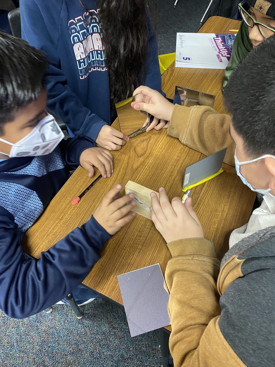 #5thgradeduallanguage Creating laser mazes by practicing reflection in 5th grade science. <a href="/AlvinISD_EL/">Alvin ISD EB & Cultural Service Department</a> <a href="/AlvinISD_SCI/">AlvinISD Science</a> <a href="/WaltDisneyElem/">Walt Disney Elem</a>