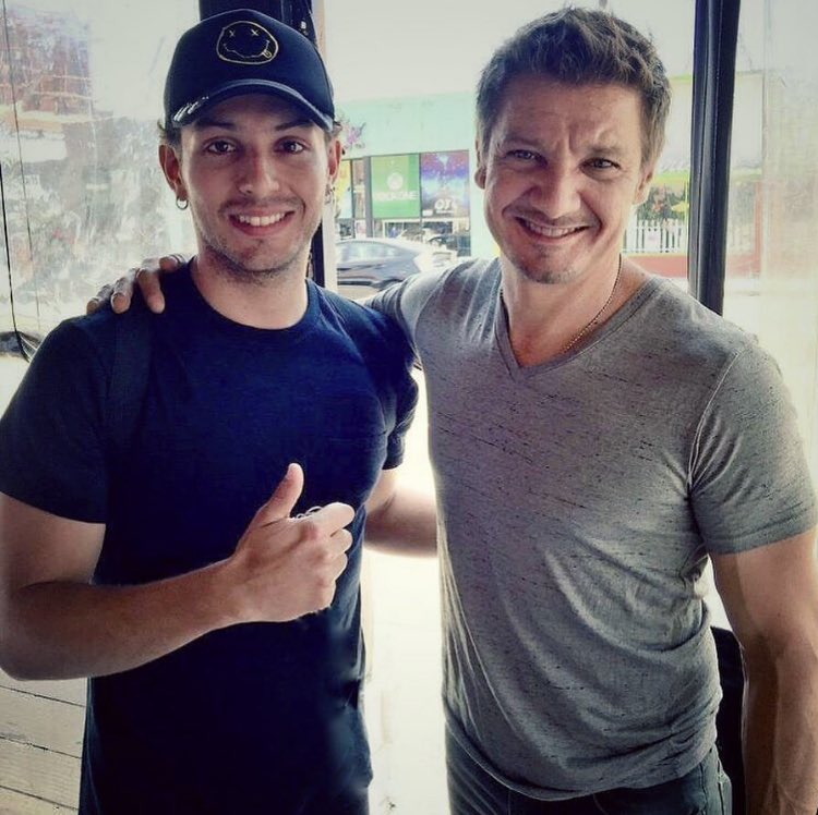Happy birthday Jeremy Renner! 