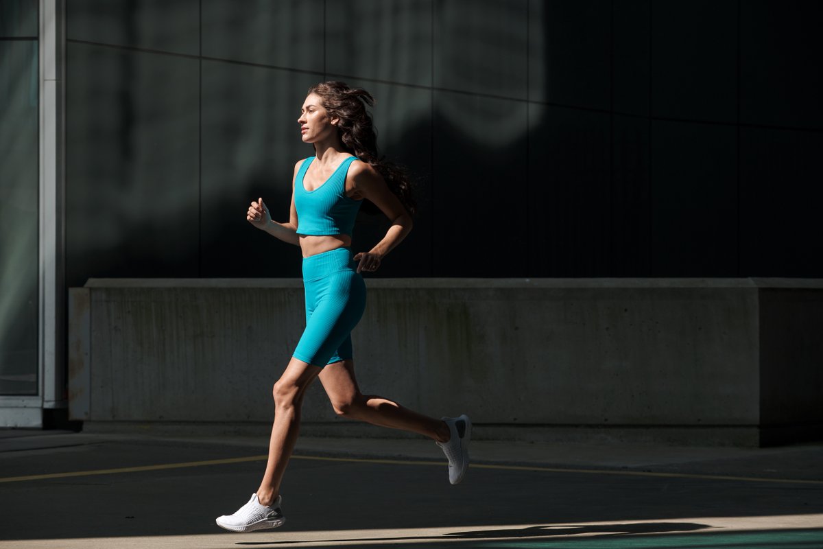 WaberAlex's tweet photo. A few more fun shots from 2021. Featuring @Arcteryx @poplinandco @DaubandDesign and @JELLO  #Photography #fashionphotography #design #art #Vancouver https://t.co/kYcLnjrcKA