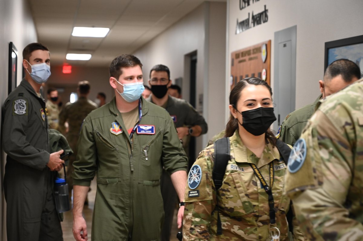 WeaponsSchool's tweet photo. It's that time again!! #Class22A kicks off as the WUGs are immersed in what to expect from now on. Lets go future Tier 1 Weapons Officers and Advanced Enlisted Instructors!!

#USAF | #USSF 
#Humble | #Approachable | #Credible 
#Build | #Teach | #Lead 
#brighteyedbushytailed https://t.co/jRr9GAwlg7