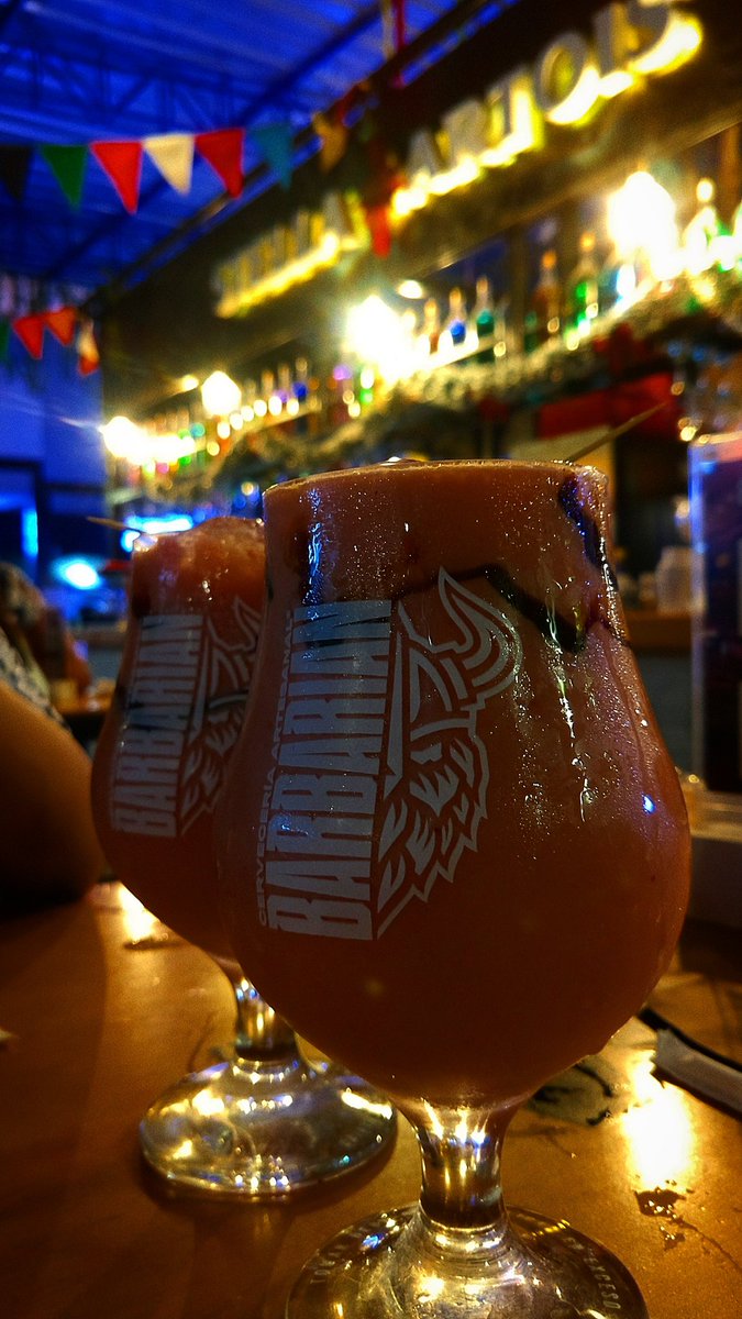 _FernandaCharaa's tweet image. #Mercado21 #Friends