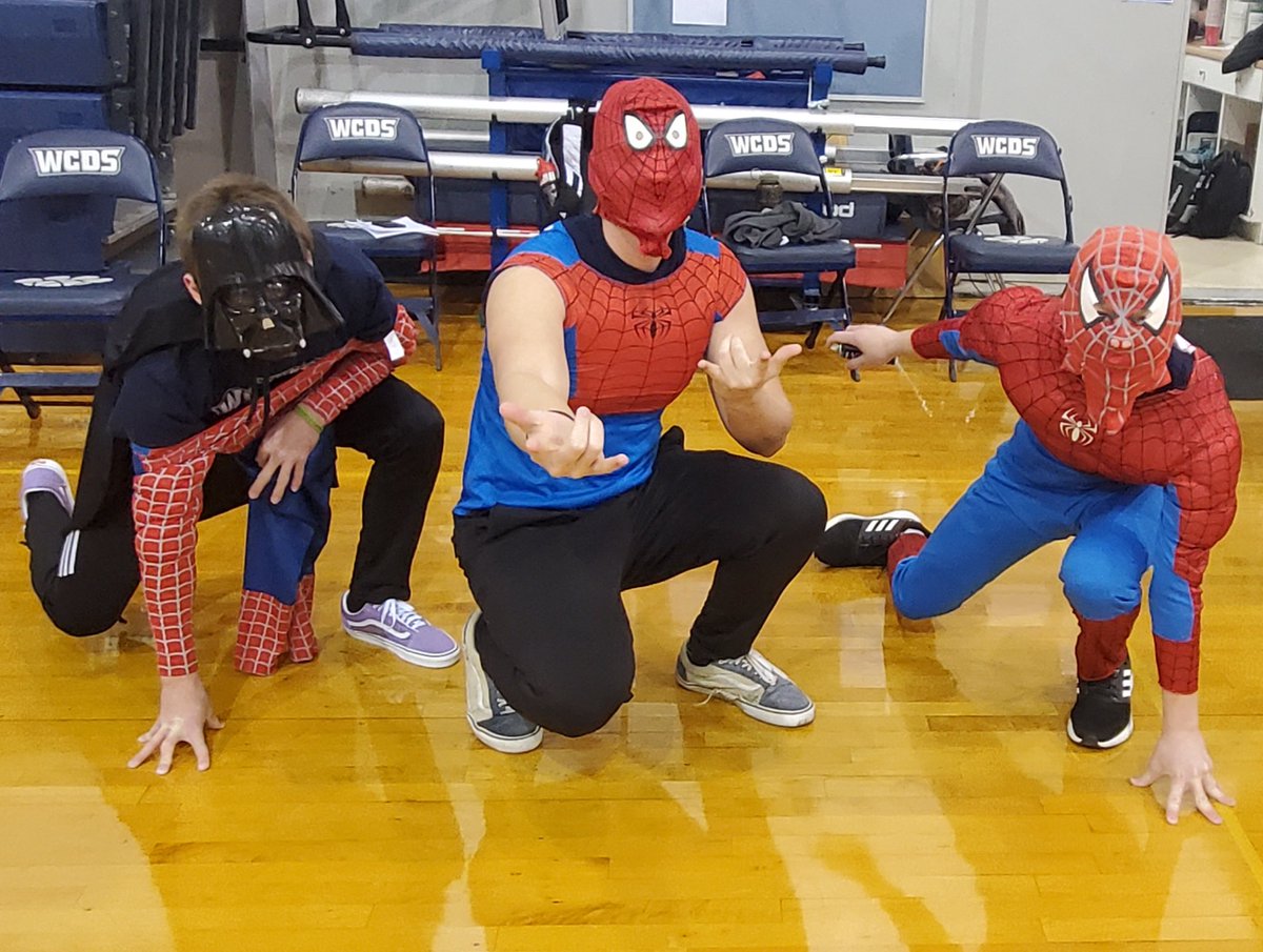 WestchesterCDS's tweet photo. What happens in Community Meeting stays in Community Meeting! 😄 #WCDSSeniors had a bit of Homecoming fun sharing skits with the #WCDSUpper School. https://t.co/eOUgF1Tqqs