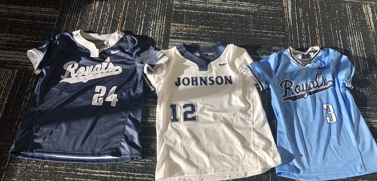 JURoyalsSB's tweet image. Getting ready! #Team3