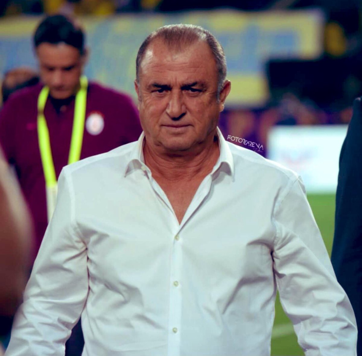 Böyle bir aşk görülmemiş dünyada..

#BugünGünlerdenGALATASARAY 
#GSvGRS
#FatihTerim ❣️
