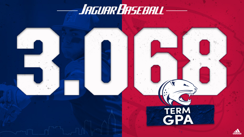 Proud members of the 3️⃣.0️⃣ Club™️! 📚 👏