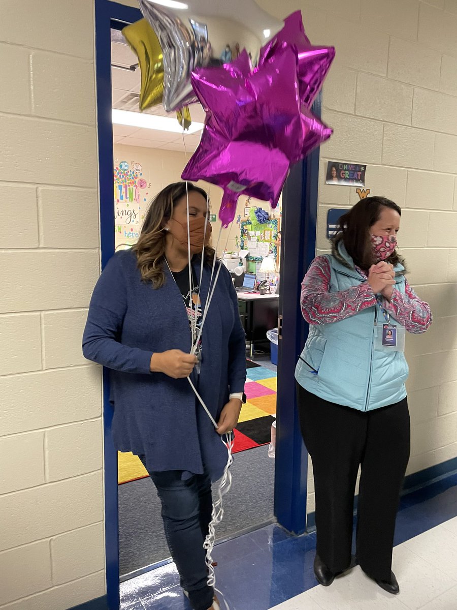 It’s always a great day when you can start off congratulating Chareen Monk for being <a href="/SSE_Dolphins/">SSE Dolphins</a> Leading with the Heart recipient! Congratulations to such a deserving person!!🐬❤️ <a href="/JCPS_NC/">Johnston County Public Schools</a>