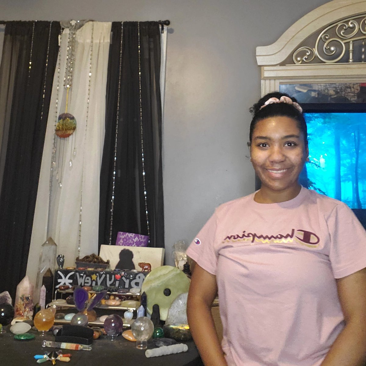 Briyana27's tweet image. Leo, Pisces, Capricorn and Libra 2022 videos now on Briy View YouTube! #briyview