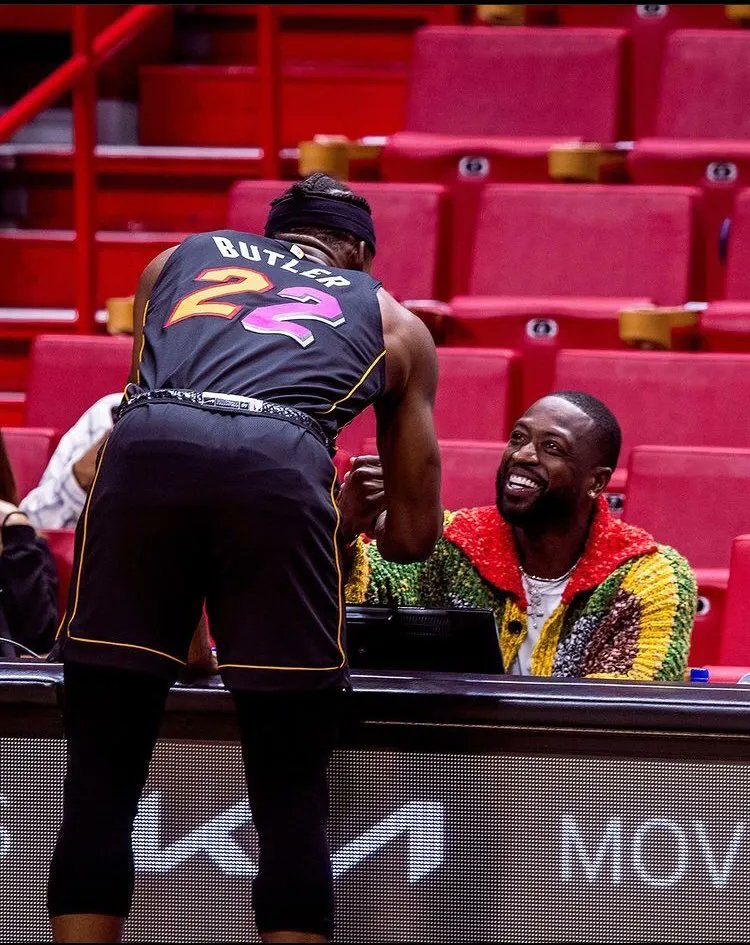 HeatNationCom's tweet image. Votes count TWICE today 

#JimmyButler #NBAAllStar