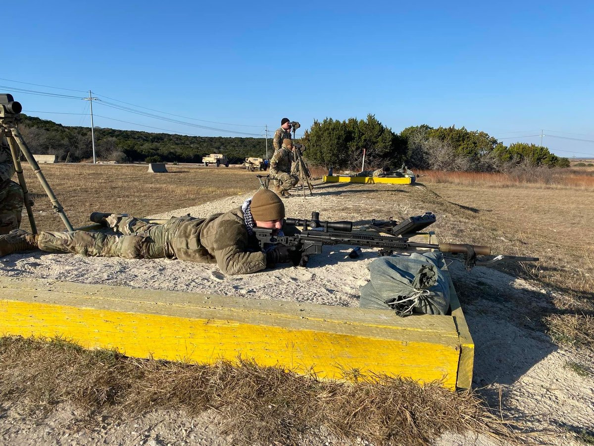 1stCavalryDiv's tweet image. The  @2nd8cav Scout Platoon finished this week by conducting sniper training. Training results in the muscle memory needed in combat and supports the @USArmy’s top priority: readiness. 

What is your favorite weapon to train on? 

#FirstTeam #Army #neverquits
