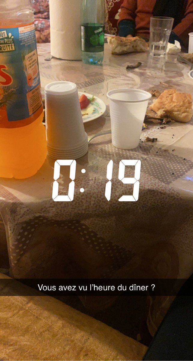 sobronzeavie93's tweet photo. Pourquoi les arabes ont est comme ça ? https://t.co/714enPEmdg
