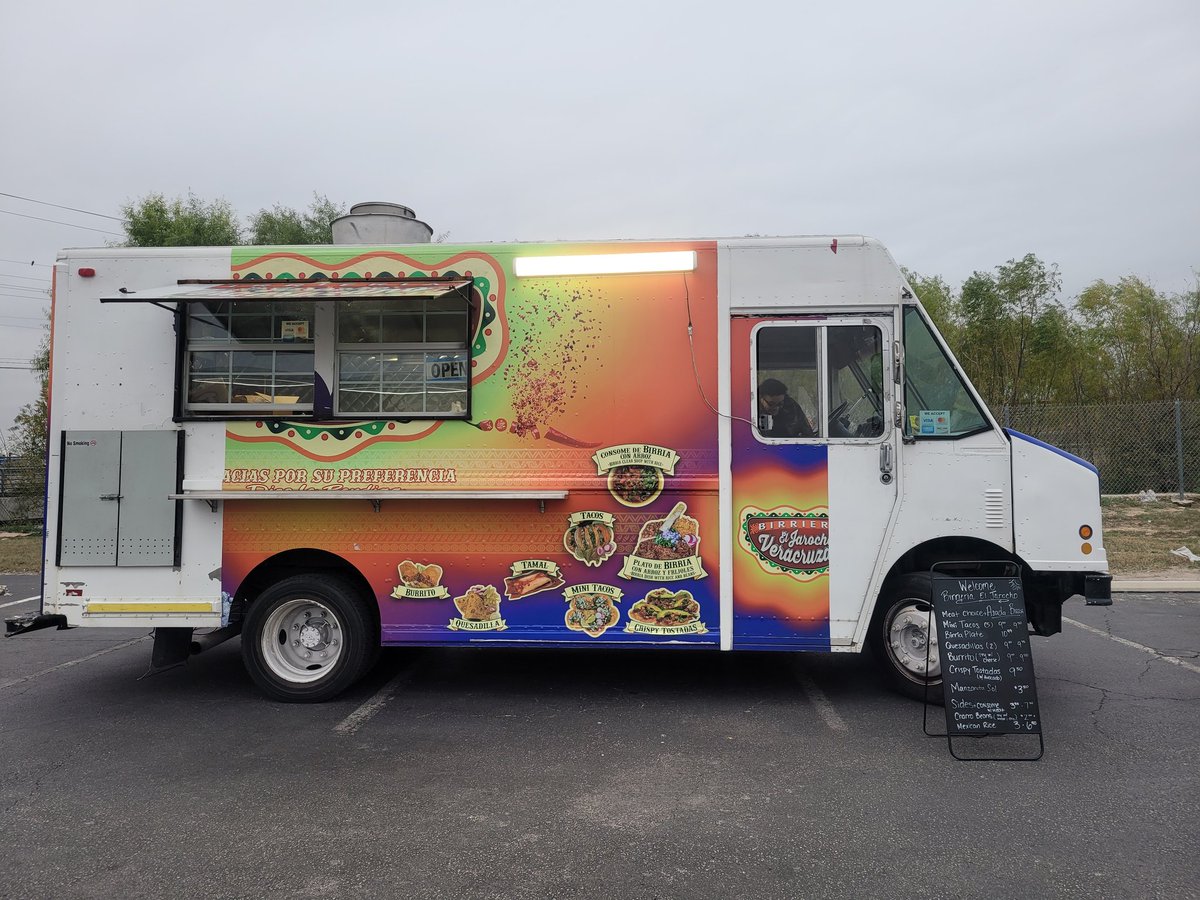 BreakLimitsSTL's tweet photo. Come grab some dinner! 🍽
Grab a plate from Birrieria El Jarocho 🌮 and reserve your spot at our new location! 💪 
1st 500 Only!!!
#Trufit https://t.co/Y6T0RSSSsD