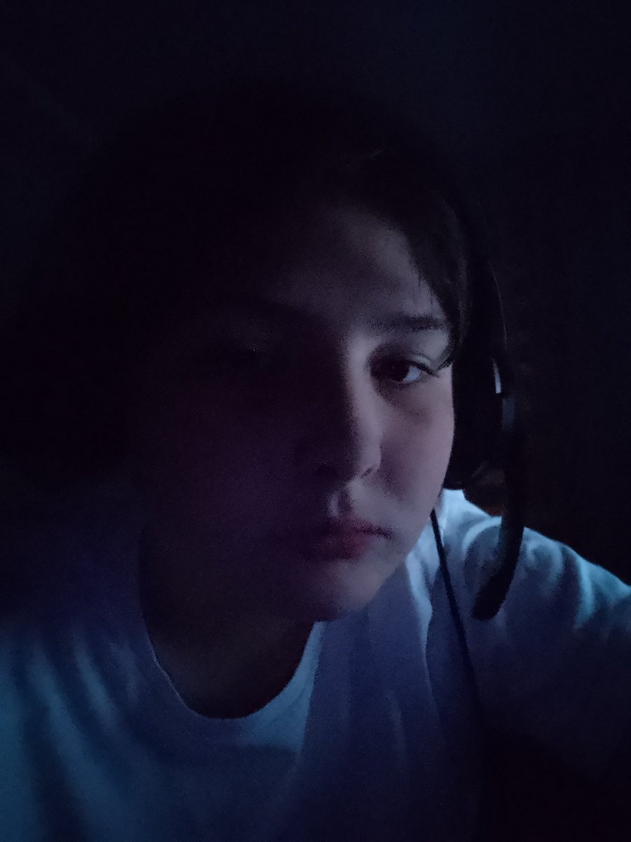 AdrianekFn's tweet image. Siema