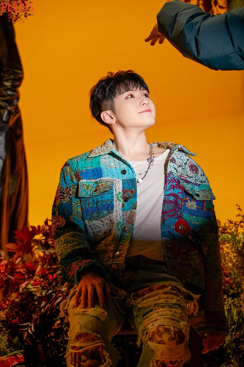 CaratlandMexico's tweet photo. Carat's, ya es viernes. 💋
Una vez más. ¡Pidamos juntxs que Ruby aparezca en Alfa 91.3 📻!
Hola @soycristenorio, recientemente Woozi, miembro de SEVENTEEN, sacó su mixtape #Ruby 💋 ¿Puedes pasarlo en tu programa #TheKHour de @alfa913fm? Por favor 🙏❤
#WOOZI_RubyenALFA913 https://t.co/4eETgtgQNE