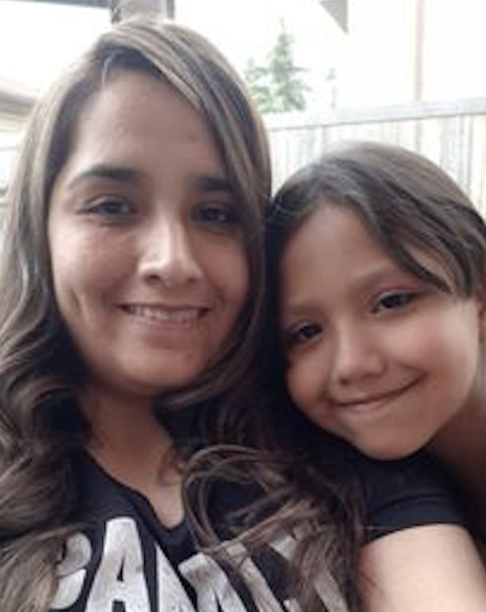 ckuaradio's tweet image. Catch up on the latest #IndigenousPathways episodes you may have missed! @CherylCroucher chats with Tracy Boucher of TB Crafting about her #RibbonSkirtDolls, and Sabrina Williams about #Saw-SacredBeading. 
#ListenOnline! ckua.com/indigenouspath…