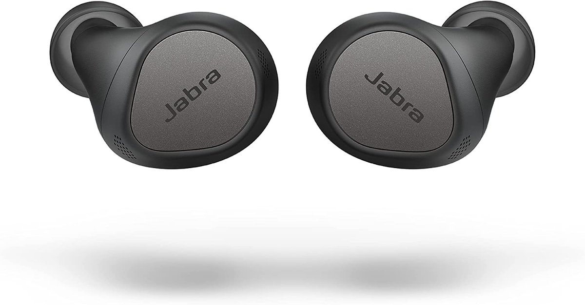 nrpena's tweet photo. More pics of @Jabra_US @showstoppers @CES from @HiTechchic. #CES2022 #Elite4Active #Elite7Pro #Pancast20 #EnhancedTM #Earbuds https://t.co/d5kjWCrruU