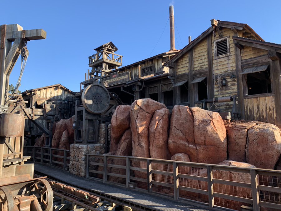 ビッグサンダーマウンテンの動物は何匹で何種類 順番も詳しく解説