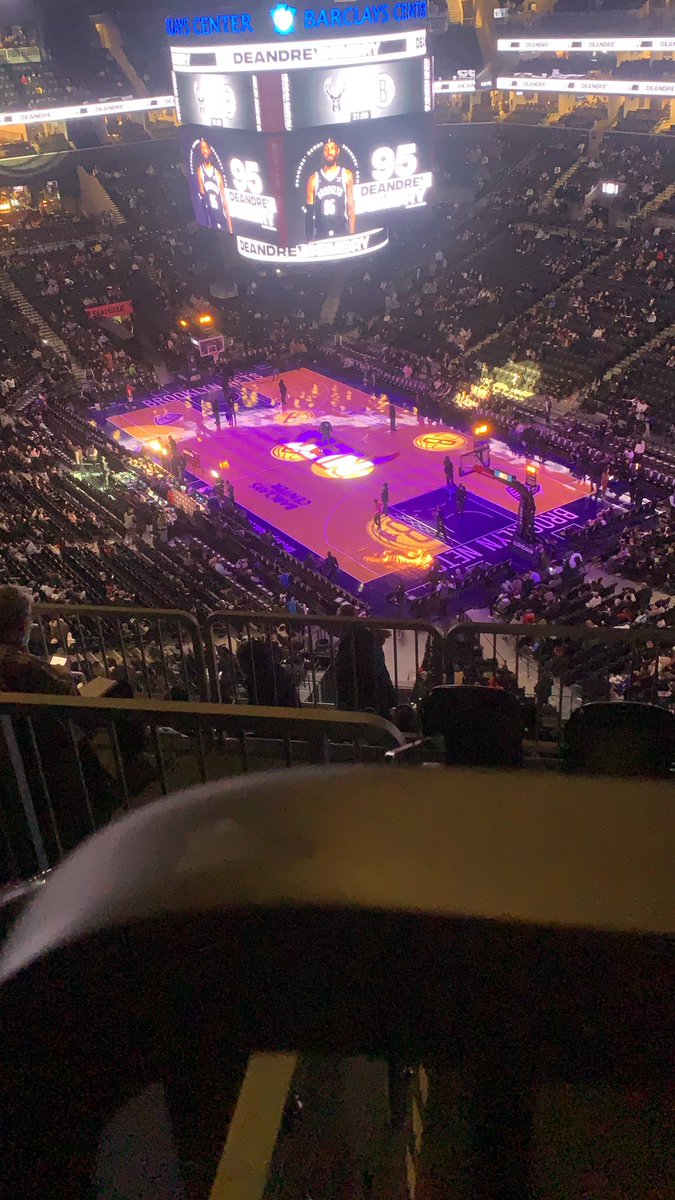 Nets vs Bucks shoutout #embracethelights