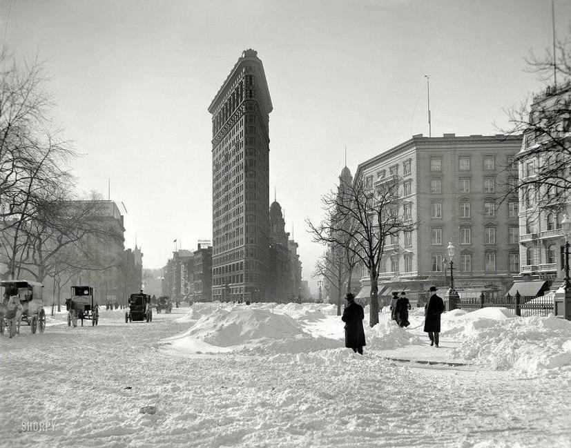 hal2f's tweet image. مبنى فلاتيرون بمدينة نيويورك 1900م