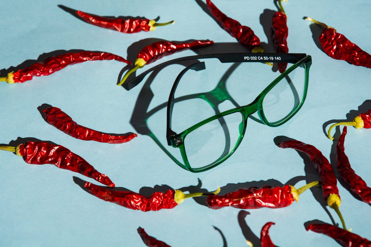 NotisVasilis's tweet photo. Red hot chilli glasses!

#productphotography #photographer #commercial #greekphotographer https://t.co/NrkYc0IV2b