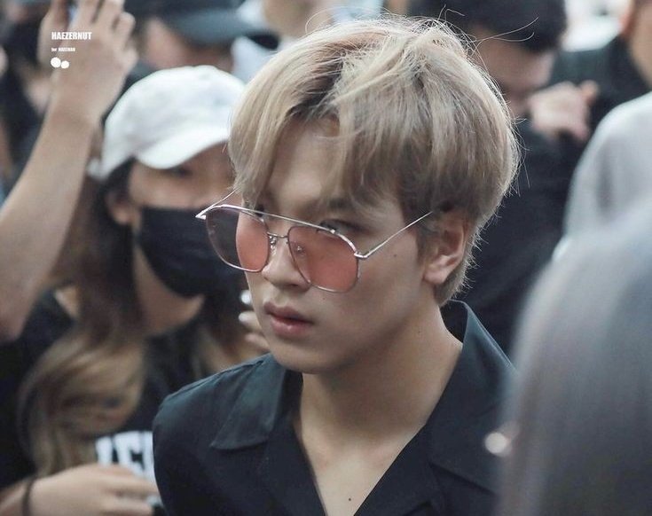 haecist's tweet photo. i would faint if i see haechan irl https://t.co/wmP6KX3KDF