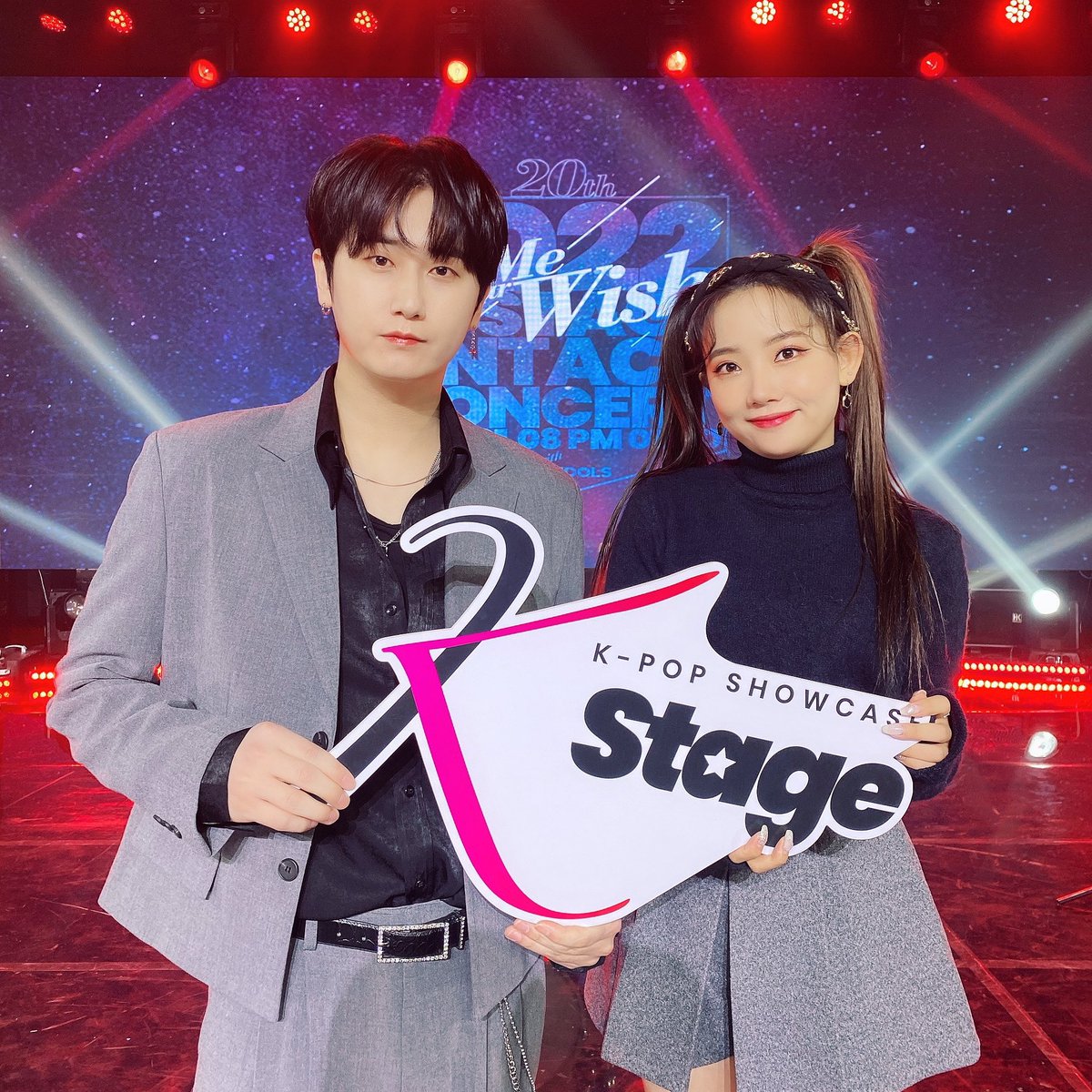 playmaker_enm's tweet photo. [📸]

2022 첫 케이스테이지!
MC영생과 MC아랑이 함께 했습니다!👏
다음 케이스테이지에서도 또 만나요~

#KSTAGE #케이스테이지
#허영생 #HEOYOUNGSAENG
#아랑 #ARANG https://t.co/CZObm2M9Qa