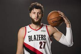 1U - Jusuf Nurkic Under 15.5 Points

Tough matchup for Nurk, who is under this line in 5/8 games without Dame this season. CLE are strong against big men as they allow the 3rd lowest EFF around the rim and allow the 2nd least PPG to OPP Centres.

#nbabets #PlayerProps https://t.co/fRSE2y0QUm