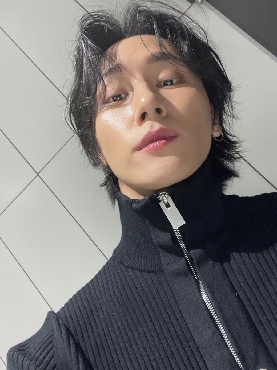 ChangBrasil's tweet photo. [#FOTO | 08.01.22 🐺
— Atualização do Changkyun na conta do twitter official do Monsta x. 

"Midnight Idol"

#아이엠 #창균 #몬스타엑스 #IM #CHANGKYUN https://t.co/p8ALNhKl8B