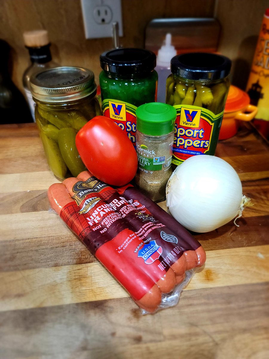 LoneliestFood's tweet photo. #ChicagoDog on the menu. The only thing missing is the poppy seed bun which I can't find locally.
#ChiDog 
#Chicago
#HotDog
#Food https://t.co/lNUy9in64U