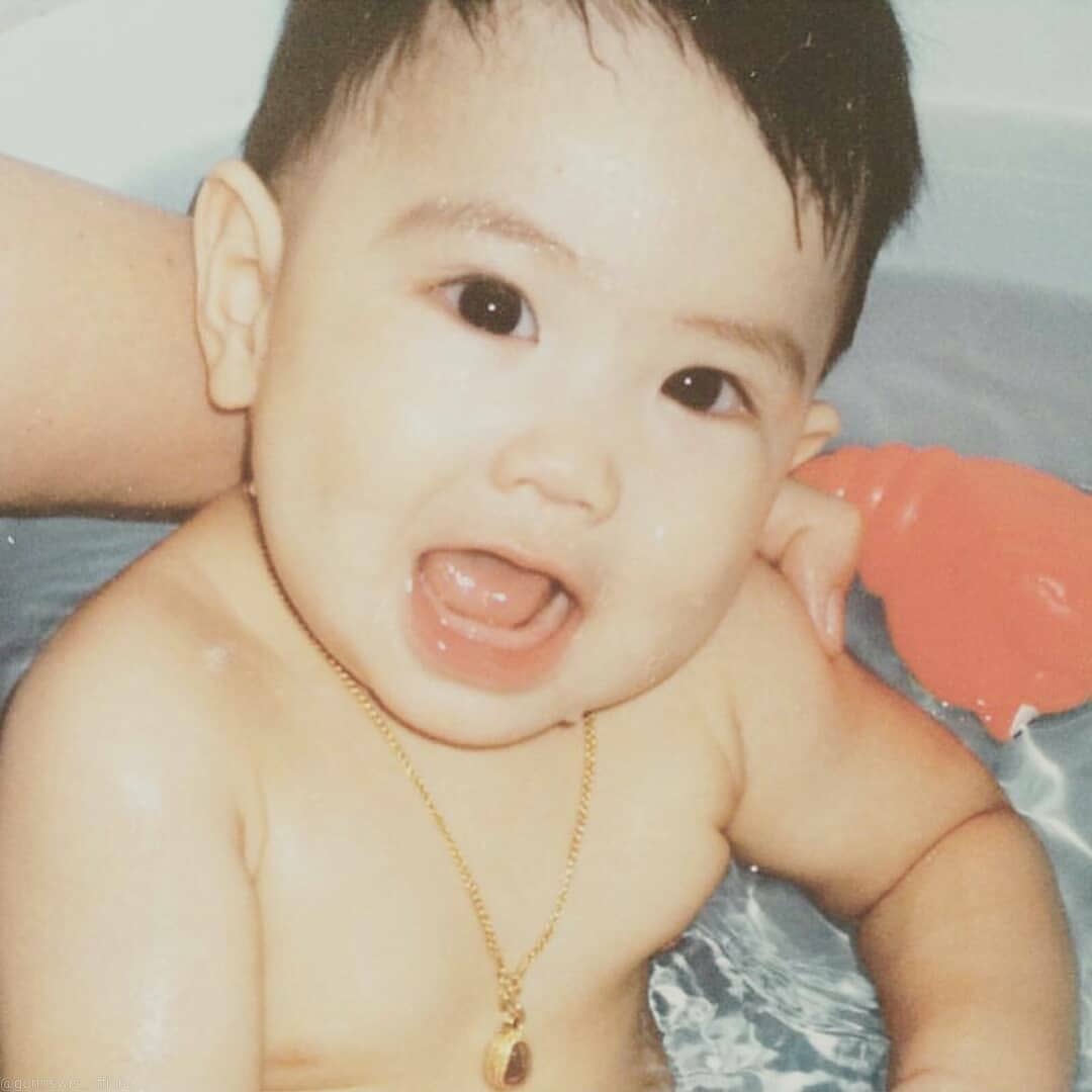 gunns_official's tweet photo. Happy Children's Day 👶👶
เด็กชายปกันน์กับเด็กชายคริสรายงานตัวครับ
พี่น้องคู่นี้น่ารักตั้งแต่เด็กเลย❣️💯 

#เชฟกันน์ #ChefGunn
#gunnswis #TeamGunnswis 
#ใครไม่คันแต่กันน์เกา 
#건 #아이들
#gunnswis_official https://t.co/lJI2GergDw