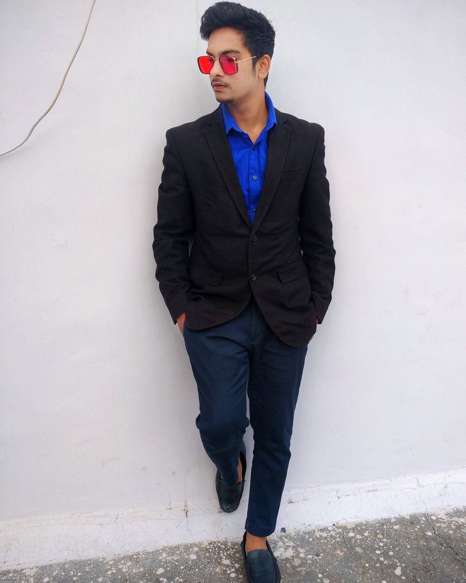 I'm Just Learning how to Drive You ✨✨

#Jaipur #Rajasthan #Tweet #today #Motivation #Trending #look #styles #beauty #love #SaturdayMorning #SaturdayMotivation #nature #photography #explorepage #Kota #Delhi #Mumbai