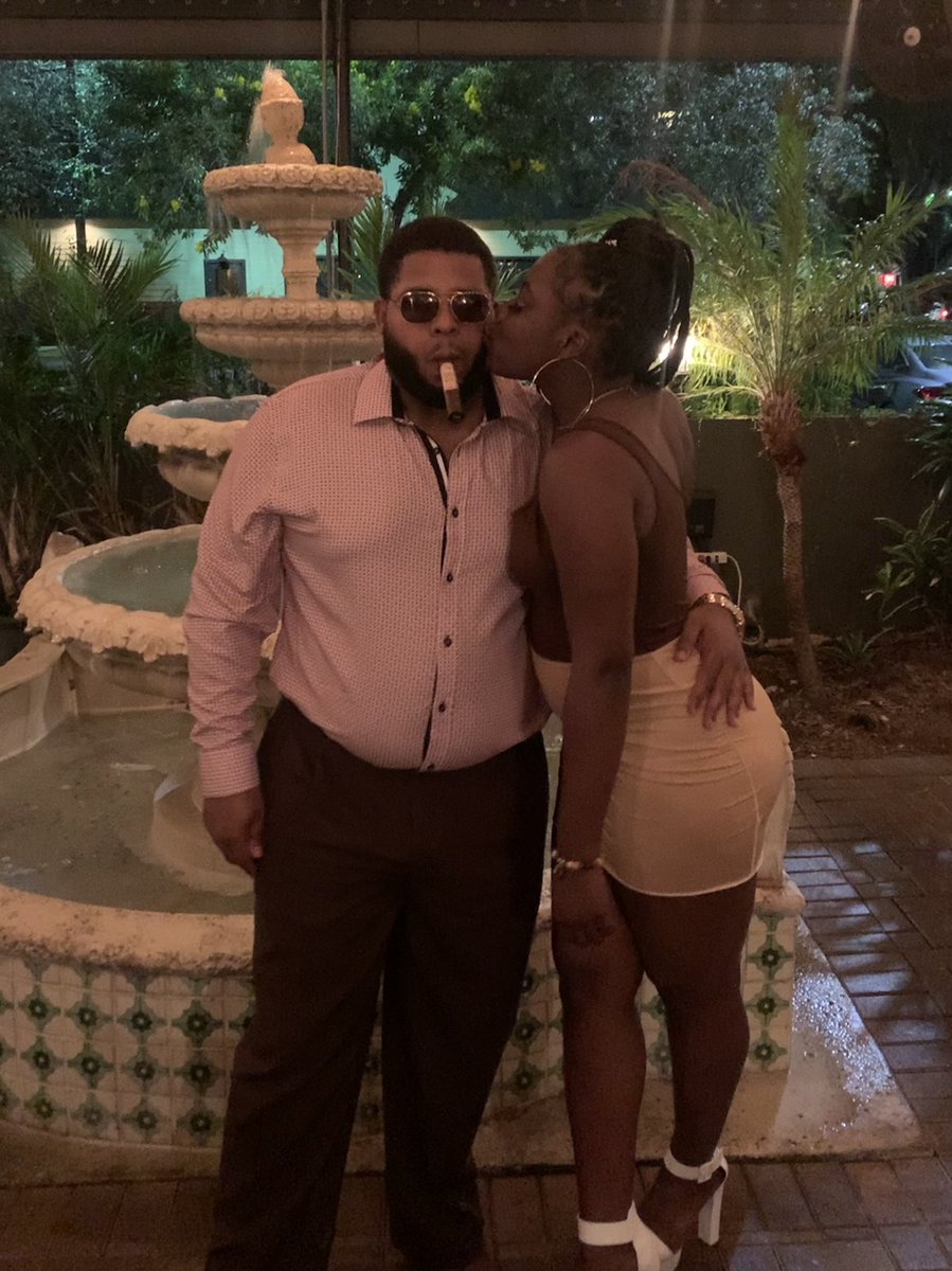 AsiannaM's tweet image. Boy I love you on your worst day, I still see you how I saw you on the first day ! 🤎
 
#2yearsdown&amp;amp;infintytogo 🙏🏾🥰