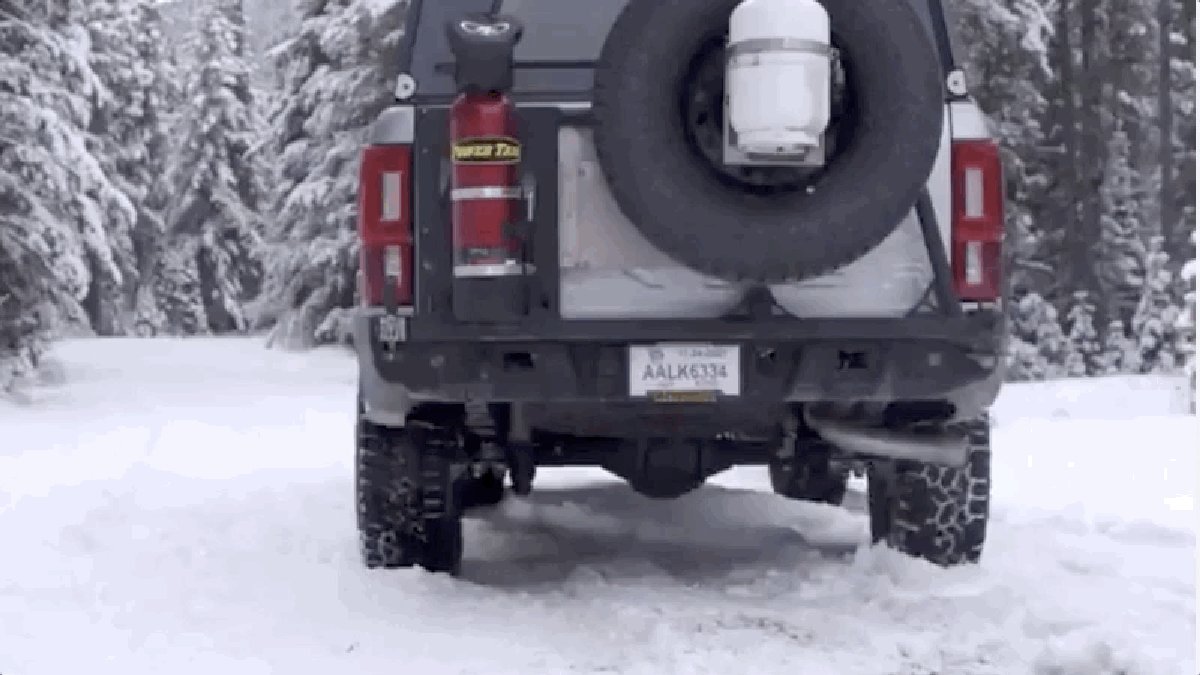 OreBobby's tweet image. Here's An Excellent Demonstration Of How Off-Road Traction Control Works jalopnik.com/heres-an-excel… #fourwheeldrive #tractioncontrolsystem