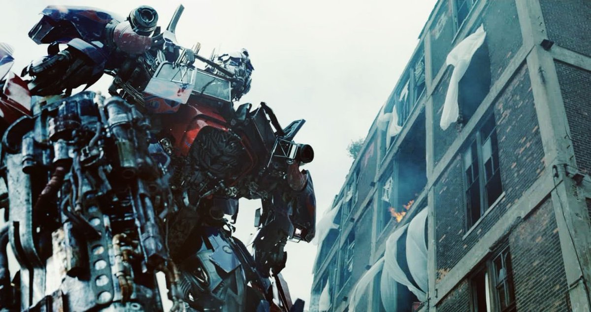 Качестве трансформеры 3. Качестве трансформеры 3. Качестве трансформеры 3. Качестве трансформеры 3. Оптимус прайм темная сторона луны.