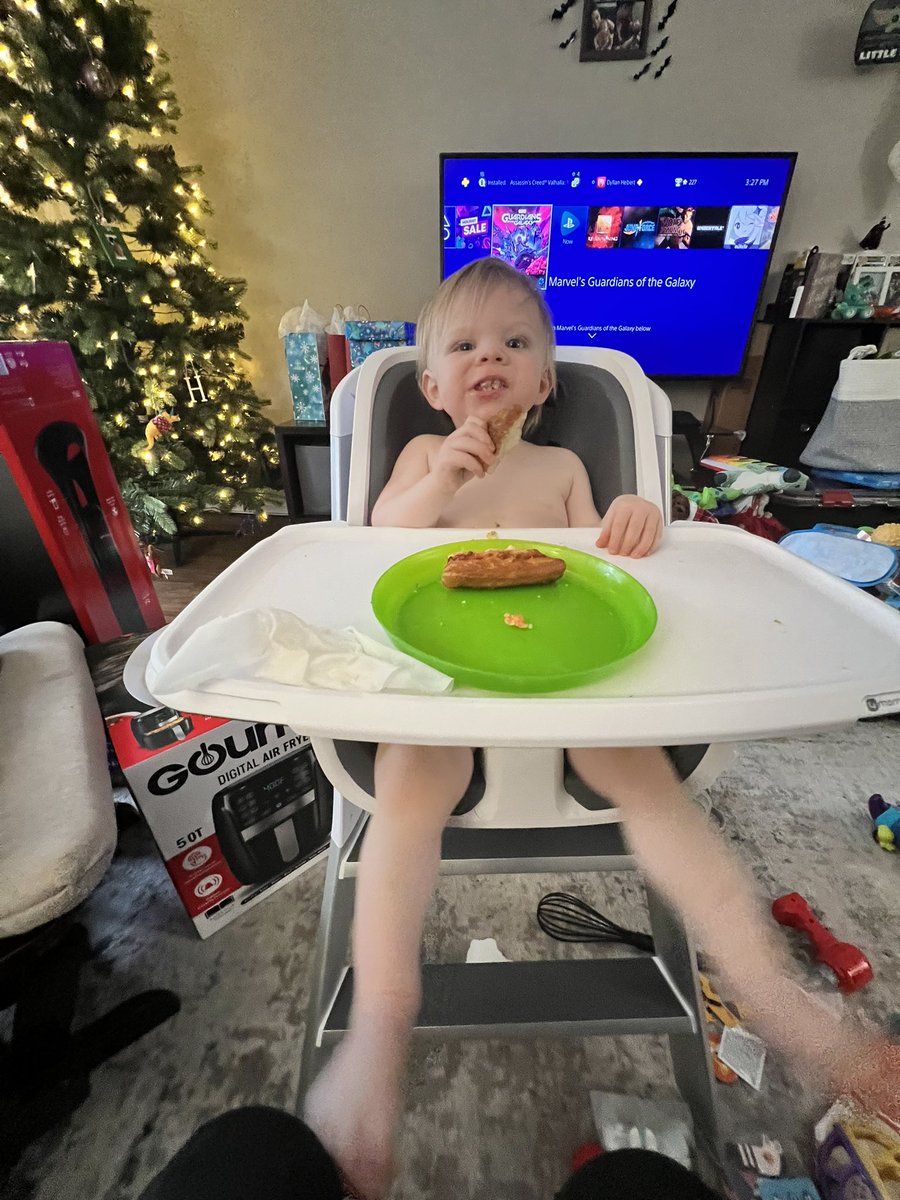 fireeeball_'s tweet image. He lights up the whole world ✨💙