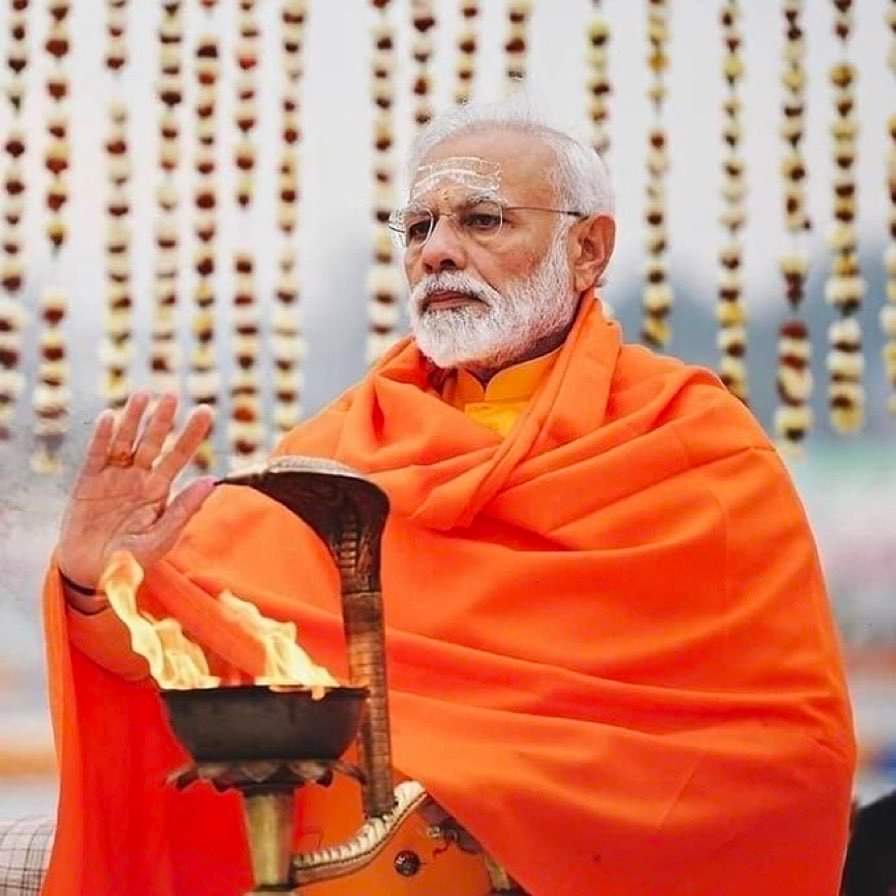 TheJokerBhai98's tweet image. People Come and Go in your Life, but the right Ones will Always Stay. In which One is our #BravePmModi 
JaiHind JaiBharat @narendramodi ji