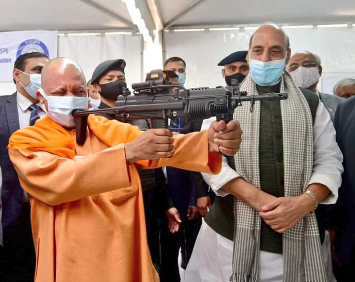 vav_group's tweet image. चाय वाला था इसलिए शांति की मिसाल प्रतीत हुआ 
गाय वाला होता तो पिछवाड़े में बांस डालकर वापिस लौटता 🔥 #BravePmModi 
    जय श्री राम 🙏🏻🚩🚩🚩🚩🚩🚩