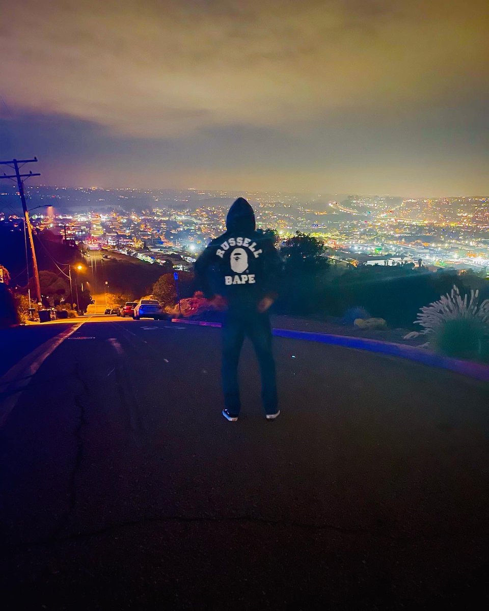 Chancethep3's tweet photo. Been finding peace ☮️ https://t.co/wSegv7fTvk