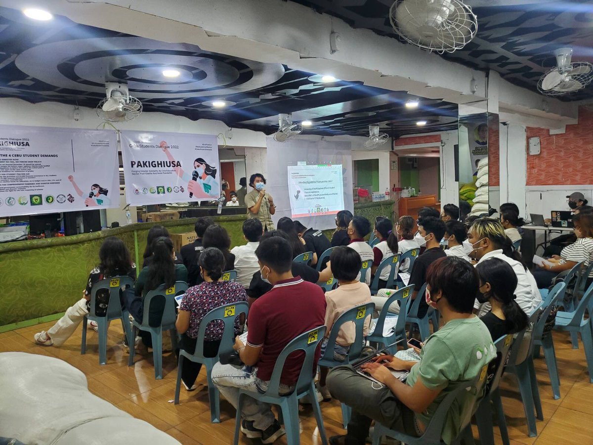 NUSPCebu's tweet photo. HAPPENING NOW: NUSP Cebu, in partnership with student councils and organizations across the province, holds the Cebu Students Dialogue today in Cebu City.

#EndtheSem
#NoStudentLeftBehind
#CebuStudentDemands https://t.co/jAouK1jaBX